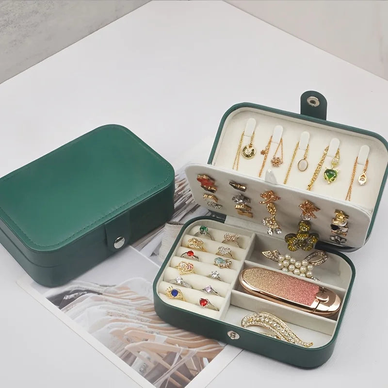 Personalized Customized Portable Button Jewelry Box Travel Storage Earrings Earrings Necklace Rings Exquisite Small Jewelry Box