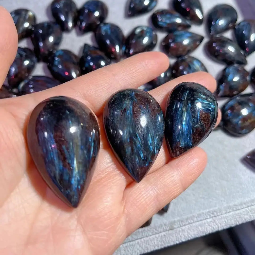 40mm Natural Rock Black Blue Amphibole Water Drop-Shaped Quartz Crystal Water Drop Chakra Healing Reiki Gem Home Decor DIY Gift