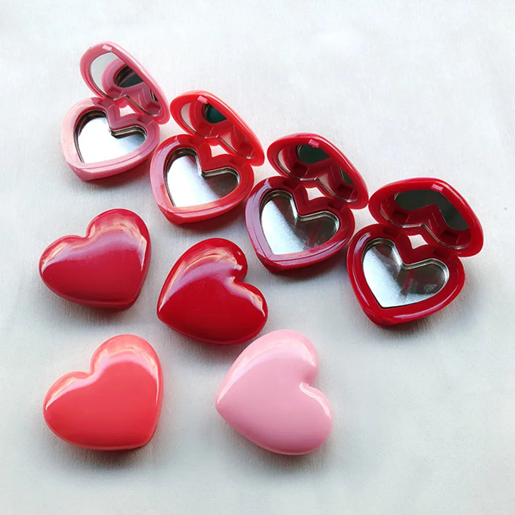 4Pcs Empty Heart Case Mini Makeup Containers Refillable Travel Lipstick Cream Bottles Cream Bottles Lipstick Holder