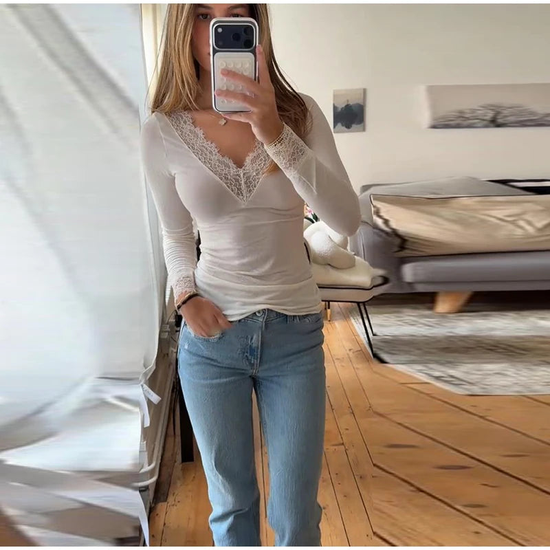 2026 Spring/Autumn Lady Fashion Inner Wear Casual V Neck Lace Trim Top Women's Solid Full Sleeve Underwear Shirt for Layering