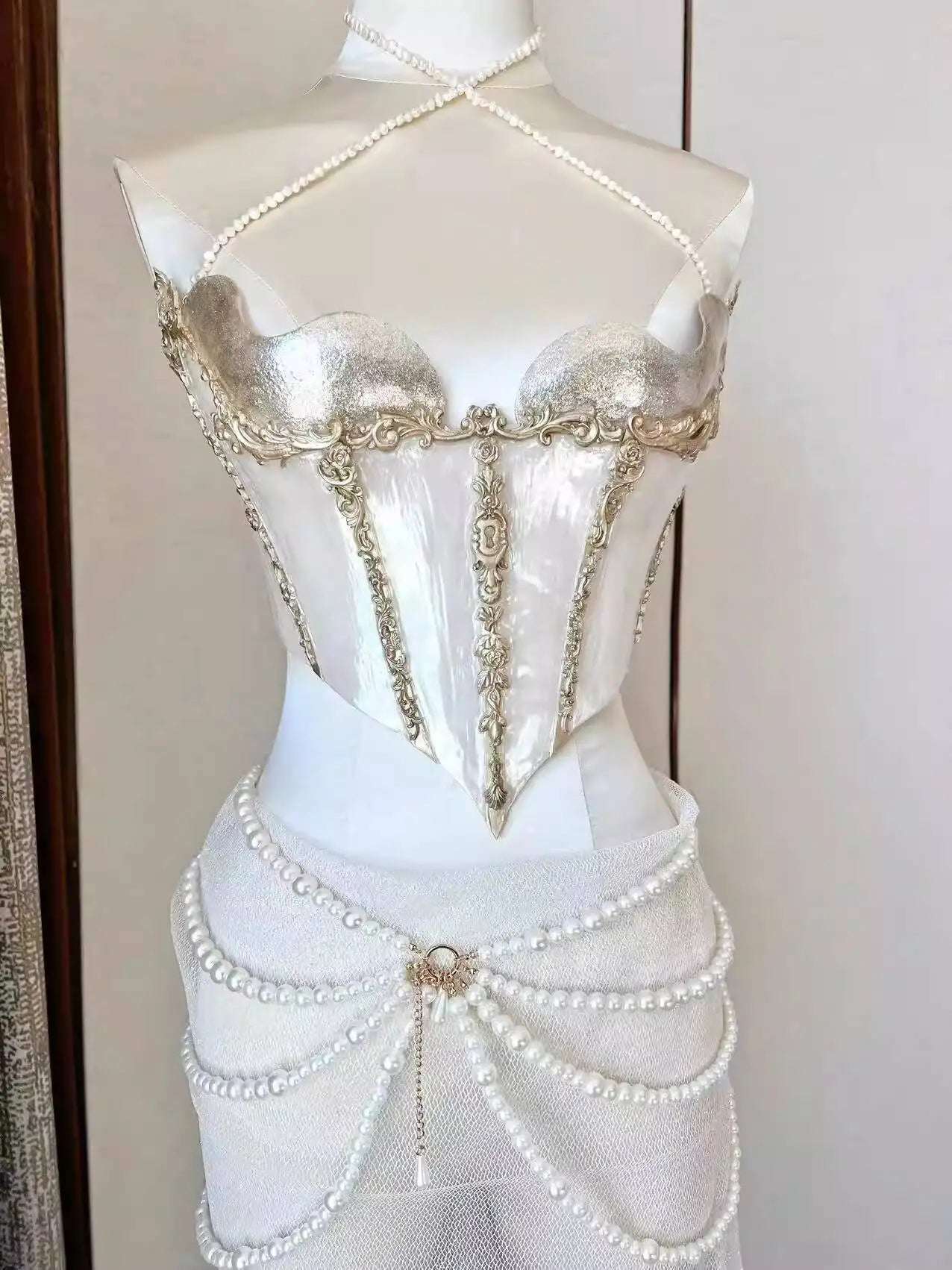 Ziwu | Gilded Baroque Beimu Glossy Fishbone Corset