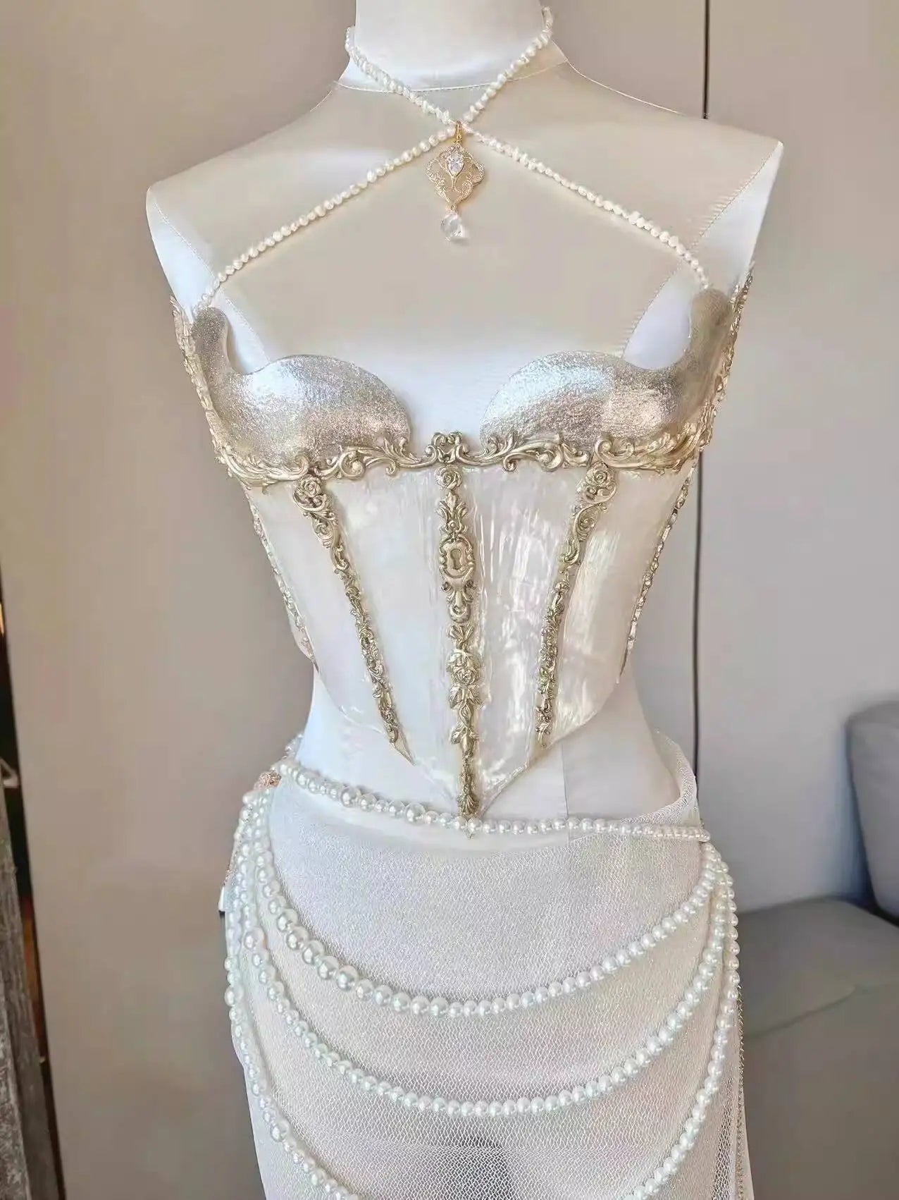 Ziwu | Gilded Baroque Beimu Glossy Fishbone Corset