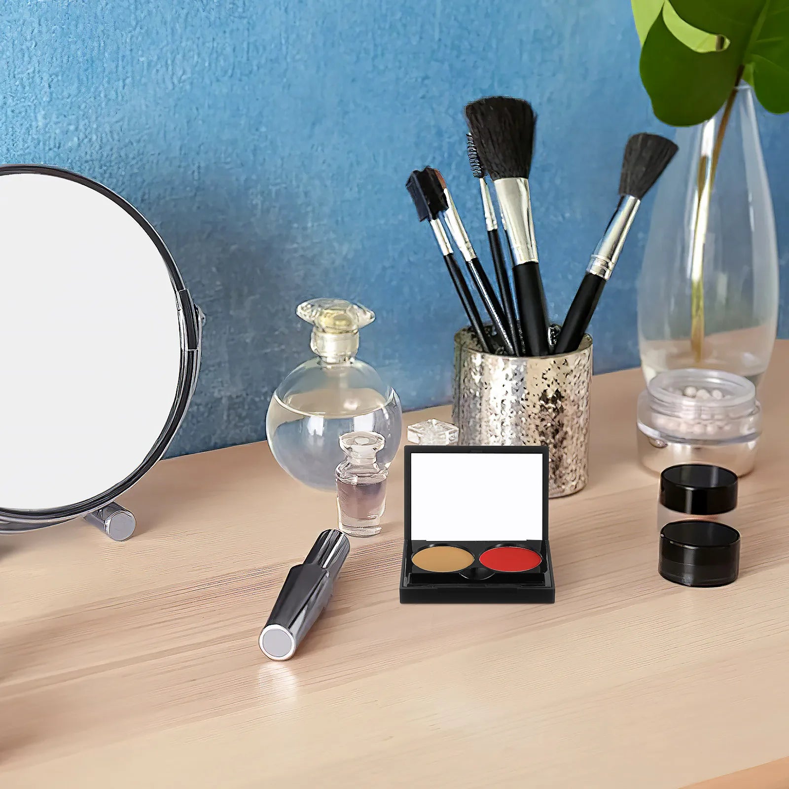 3Sets Eyeshadow Cases Empty Makeup Pans for DIY Pigment Lipstick Foundation Storage Compact Travel-Friendly Organizer